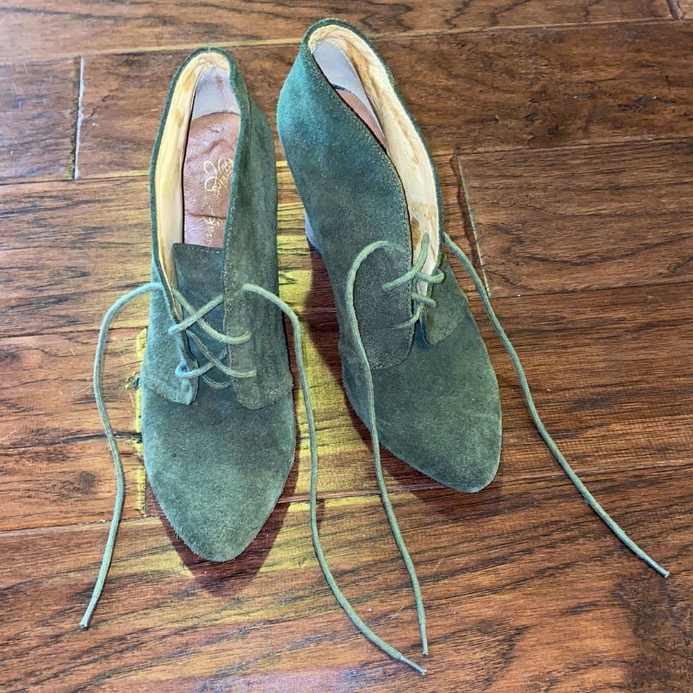 Matt Bernson chunky wedge heel army green suede ankle boots heels laces shoe 8.5 - Picture 1 of 13